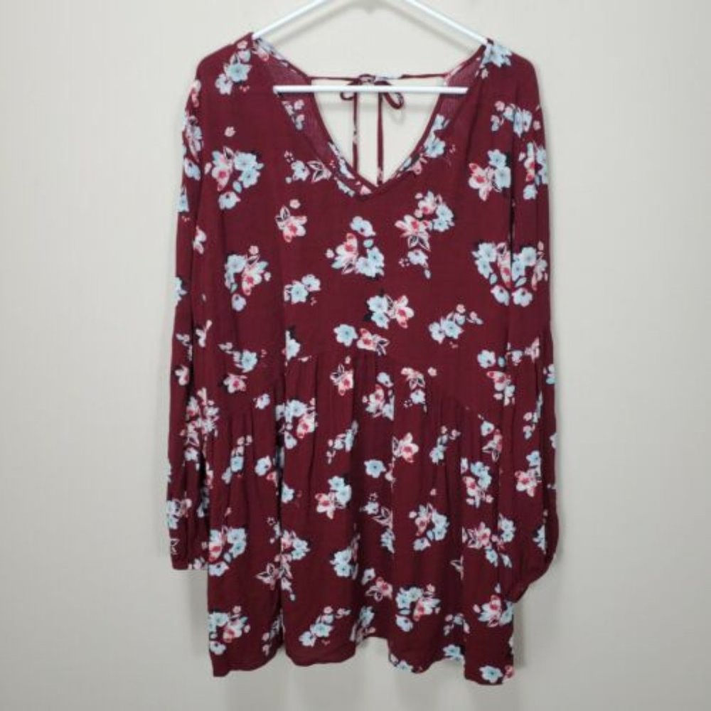 Lane Bryant Womens 22/24 Maroon Floral Blouse Tie v neck Back V-Neck‎ front top